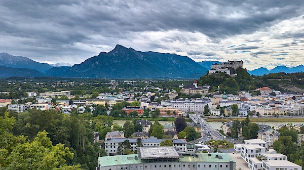 Blick vom Kapuzinerberg in Salzburg (Österreich)