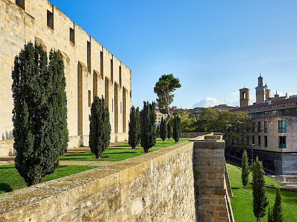 Aussichtspunkt neben dem Archiv von Navarra in Pamplona