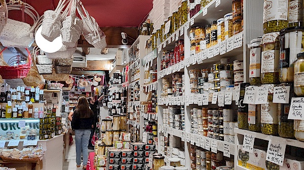 Gurgur Delicias de la Estafeta in Pamplona