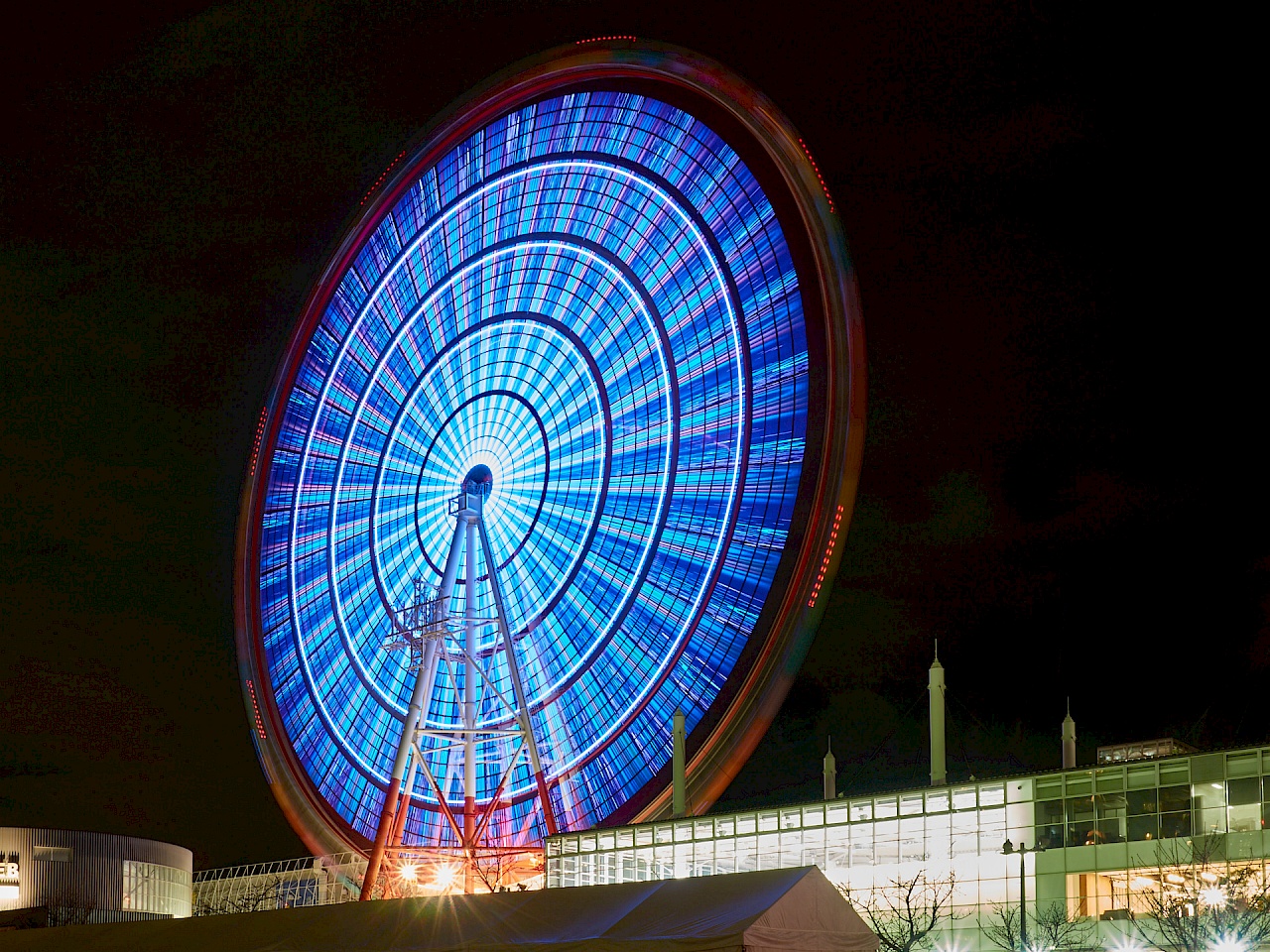 Das Riesenrad (Giant Sky Wheel) in Odaiba in Tokyo