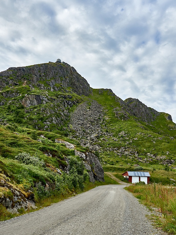 Auf dem Weg zum Startpunkt der Wanderung auf der Dronningruta in Norwegen