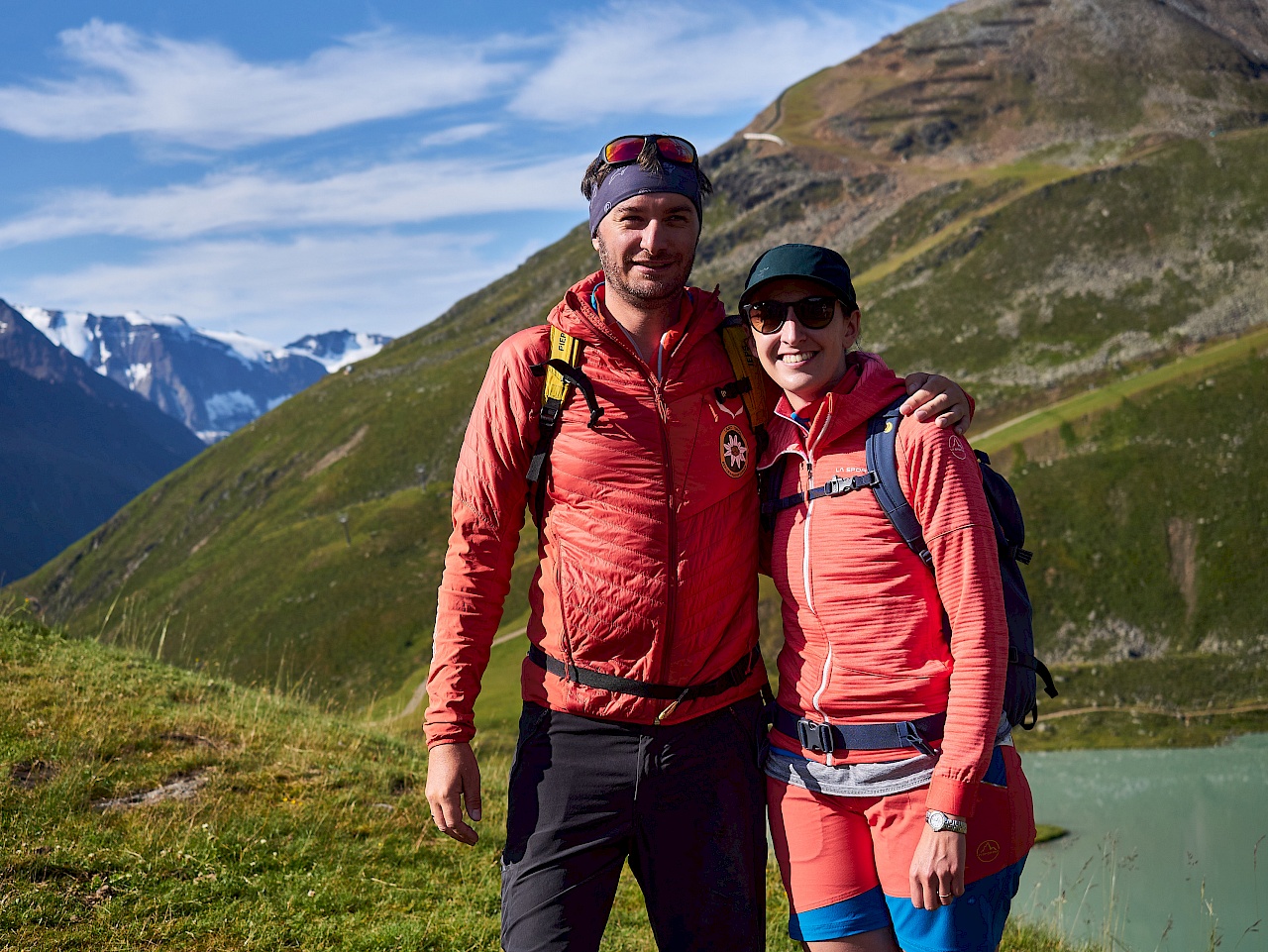 Philipp Eiter und Anna Maaß vom Mindful Mountain Programm