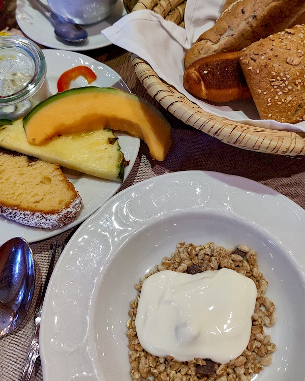 Frühstück im Hotel im Brixental