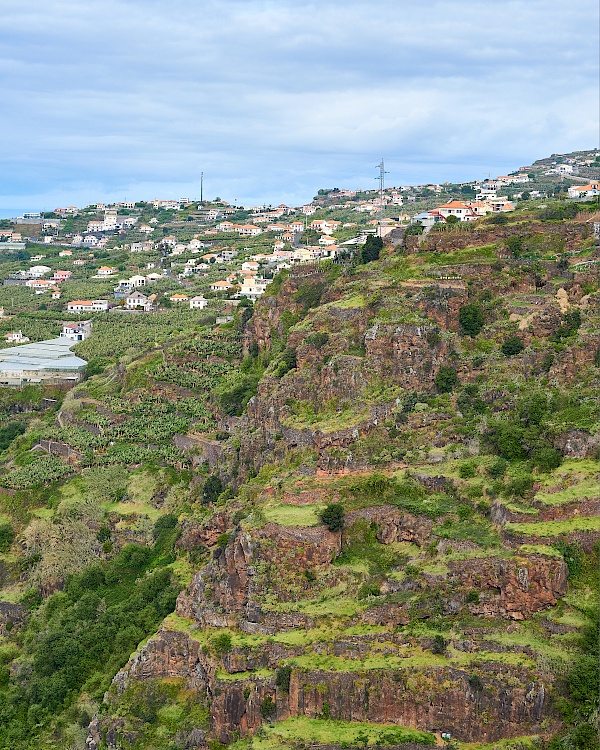 Aussicht von der Levada do Moinho auf Madeira