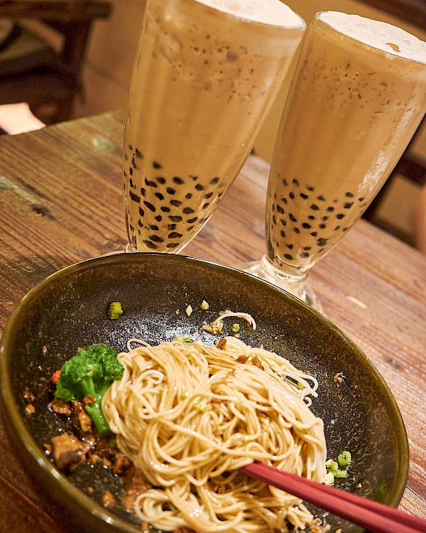 Essen und Bubble Tea im Chun Shui Tang in Taichung