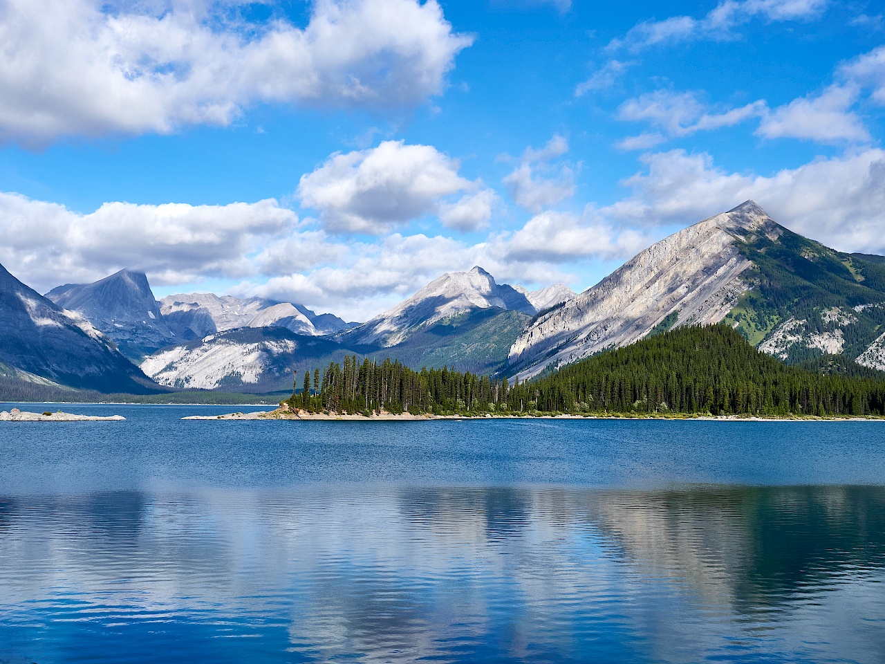 Beginn der Wanderung zum Rawson Lake am Upper Kananaskis Lake in Kanada